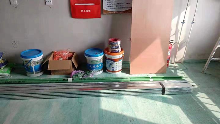 德榮文景5號樓在施工地-開工大吉