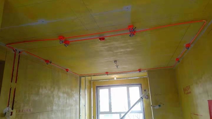 德榮文景5號樓在施工地-木工階段