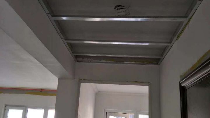 花語(yǔ)城8號(hào)樓在施工地-木工階段