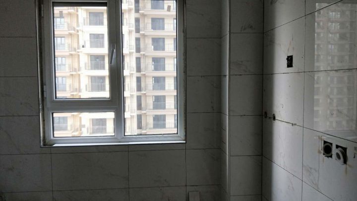 花語城4號地2號樓在施工地-瓦工階段