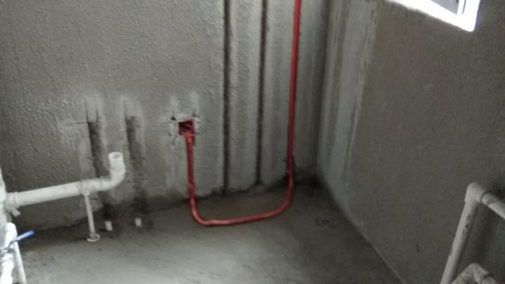 學府瀾灣17號樓88平米出租在施工地-水電階段